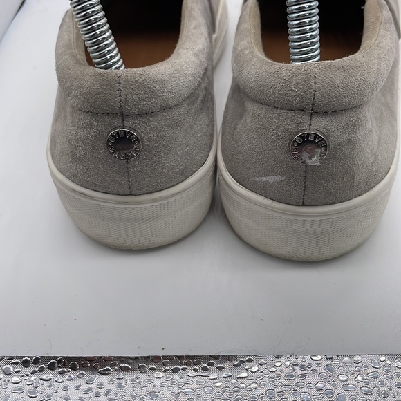 Steve Madden Slip on Sneaker Grey Leather Style:  Gills Sz 8 - Picture 4 of 7
